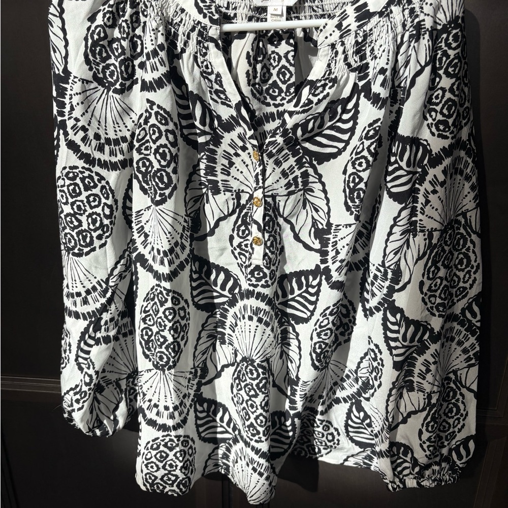 Lilly Pulitzer Black and White Patterned Blouse
